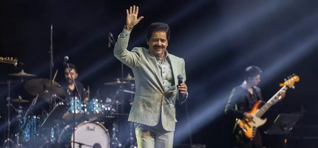 udit narayan controversy